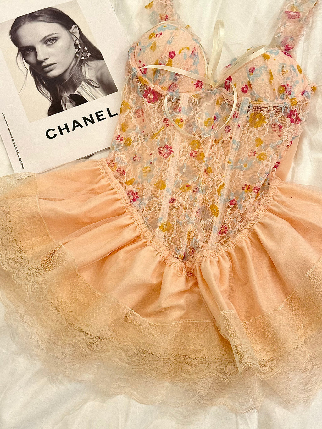 Pure Desire Floral Print Fishbone Bustier Dress