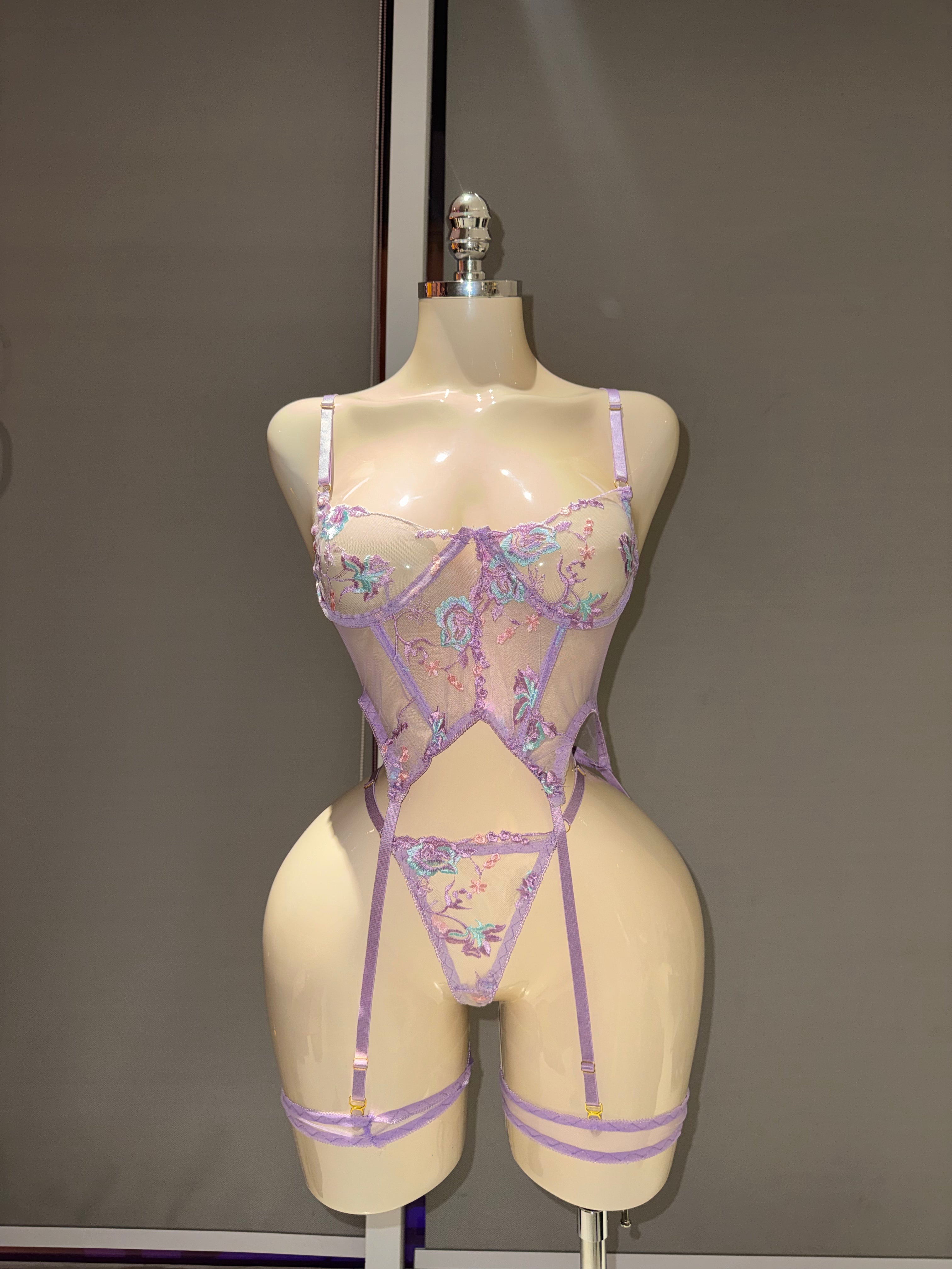 3-Piece Sheer Mesh Lingerie Set, Embroidered Lace See-Through Outfit